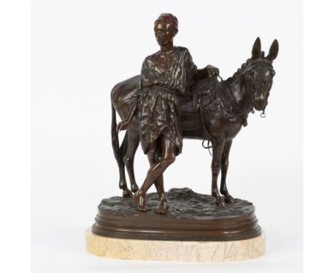 Alfred DUBUCAND (1828-1894), bronze orientalist sculpture 'L' ânier du Caire', signedAlfred DUBUCAND (1828-1894), bronzen ori