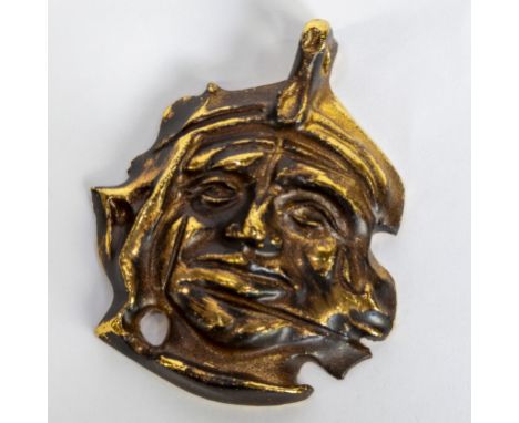 Octave LANDUYT (1922-2024), jewel in ceramic with gold oxide, signed monogram versoOctave LANDUYT (1922-2024), juweel in kera