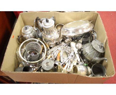 A box of miscellaneous metalware, to include a Georgian style coffee pot, pewter coffee pot, silver topped scent bottle, loos