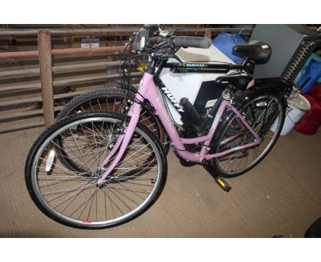 A ladies Dawes 6061 bike