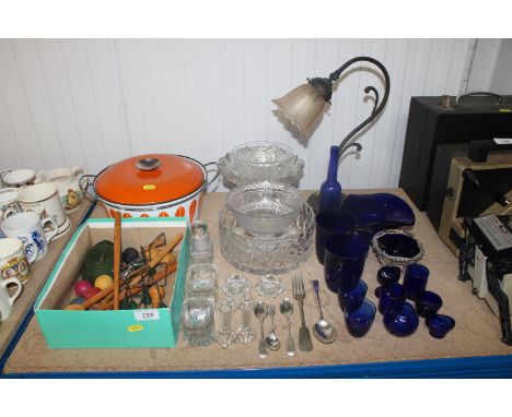 A metal table lamp having glass shade, a collection of various blue coloured glass, various other glassware, silver plated cu
