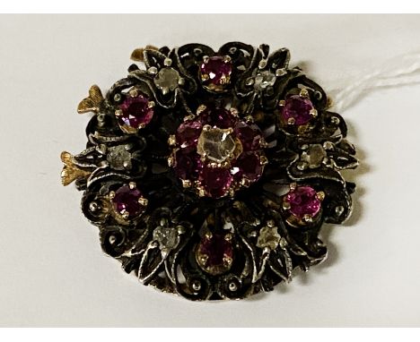 18CT GOLD &amp; SILVER OLD CUT DIAMOND &amp; RUBY BROOCH