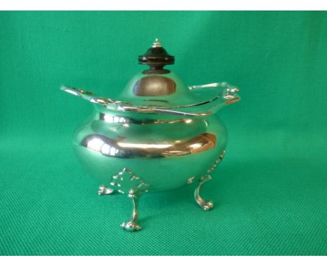 Hallmarked silver Edwardian Art Noveau oval tea caddy on scrolled feet, 11.5cm Wide, by the Goldsmiths & Silversmiths Company