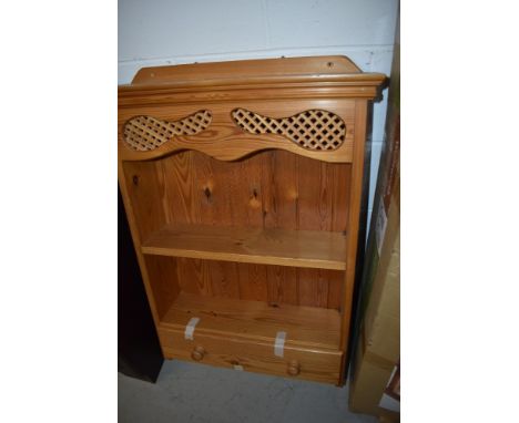 A modern pine wall shelf, width approx. 60cm