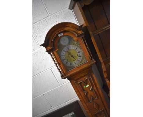 An early 20th Century oak 'gradmother clock' , Jacobean style case with twist columns, height approx. 169cm