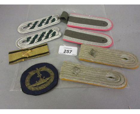 Quantity of German epaulette cloth badges