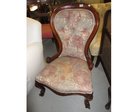 Reproduction Victorian style button upholstered spoon back chair on cabriole front supports