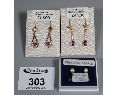 Two pairs of 9ct gold earrings and a pair of cultured pearl earrings.(B.P. 21% + VAT) 