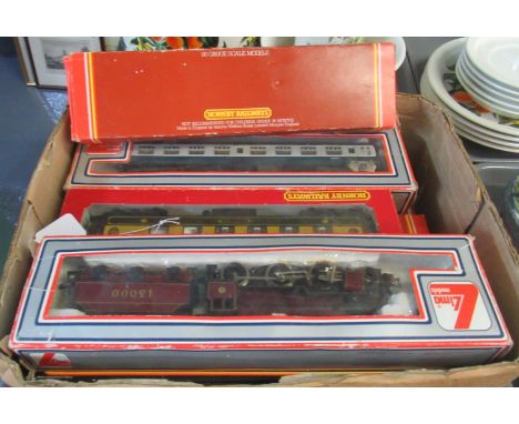 Box of Hornby Lima & Mainline railways 00. gauge scale model items to include carriages, locomotives, etc. (B.P. 21% + VAT)Tw