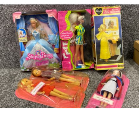 2x vintage barbie dolls - “sleep Beauty &amp; Se Promene commina con te” together with 3x vintage Sindy dolls &amp; washbasin