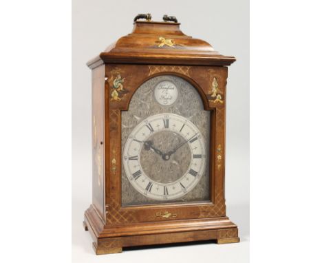 A GEORGE III DESIGN WALNUT CASED BRACKET CLOCK, 20th Century, with Chinoiserie decorated case, and brass dial with engraved d