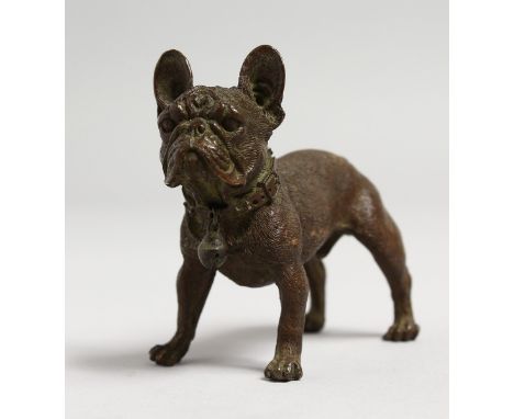 A SMALL JAPANESE BRONZE BULLDOG. 2.5ins.