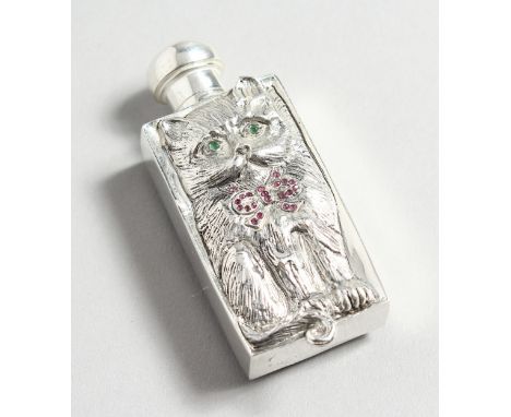 AN .800 RUBY AND EMERALD SET CAT PERFUME BOTTLE.