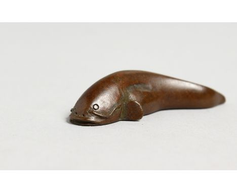 A SMALL JAPANESE BRONZE CATFISH. 2.25ins.