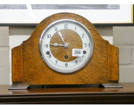 Westminster chiming mantel clock in oak case 