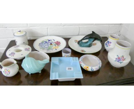 Assorted pieces of Poole pottery 