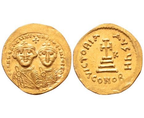 "Heraclius, with Heraclius Constantine, AV Solidus. Constantinople, AD 626-629. ∂∂ NN ҺЄRACLIVS ЄT ҺЄRA CONST P P AV, crowned