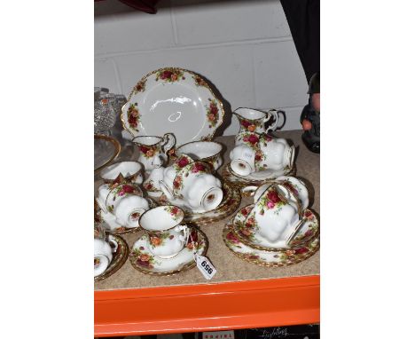 A GROUP OF ROYAL ALBERT 'OLD COUNTRY ROSES' PATTERN TEA AND COFFEE WARE, comprising cake plate, milk jug, sugar bowl, cream j