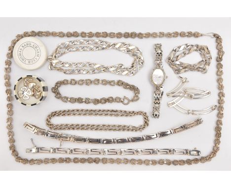 AN ASSORTMENT OF SILVER AND WHITE METAL JEWELLERY, to include two silver necklaces and a silver bracelet, each hallmarked, ap