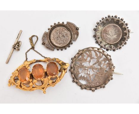 FOUR BROOCHES, to include a Victorian silver brooch, hallmarked Birmingham, approximate gross weight 5.6 grams, two late 19th