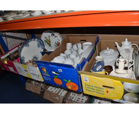 FOUR BOXES AND LOOSE CERAMICS to include a box of white ceramic dinnerware from various manufacturers to include Sainsbury's,