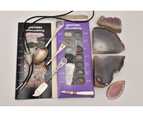 A SMALL ASSORTMENT OF SILVER AND ITEMS, to include a silver blade fruit knife with mother of pearl handle, hallmarked 'Thomas