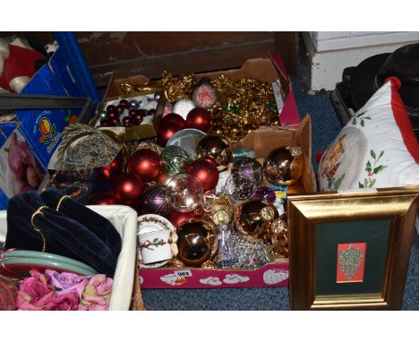 TWO BOXES, A BASKET AND LOOSE CHRISTMAS DECORATIONS, to include two art glass angels, various Christmas baubles including gla