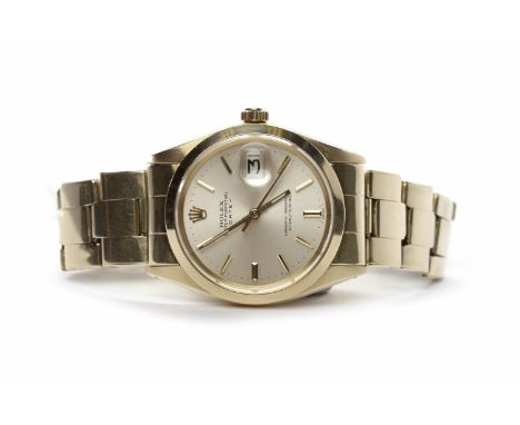 GENTLEMAN'S ROLEX OYSTER PERPETUAL DATE FOURTEEN CARAT GOLD AUTOMATIC WRIST WATCHserial number 2993878, the round dial with S
