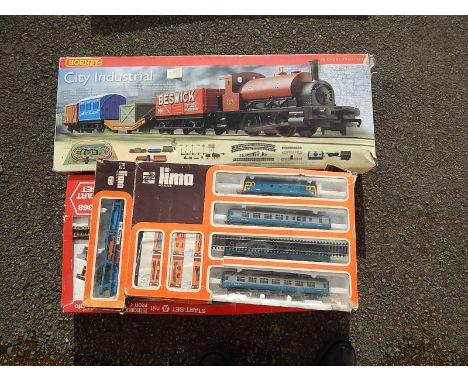 LIMA CLASS 33 HO SET & HORNBY CITY INDUSTRIAL SET