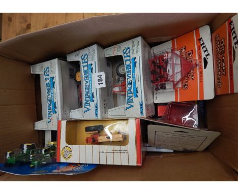 ERTL 12 VINTAGE VEHICLES & OTHER TRACTORS & ACCESSORIES