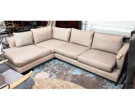 CAMERICH LAZYTIME CORNER SOFA, 290cm W x 210cm D. 