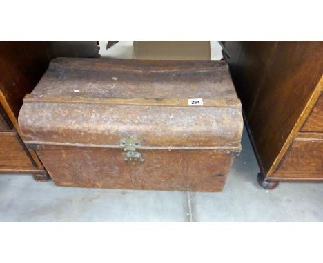 A vintage tin trunk of old tools COLLECT ONLY