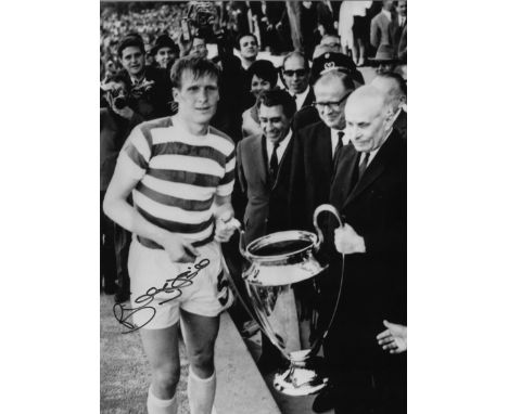 Billy Mcneill (1940-2019) Signed 1967 Celtic Lisbon Lions 12x16 Photo With The European Cup. Good condition. All autographs c