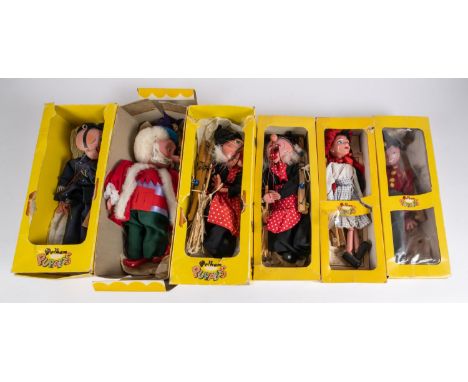 12x Pelham Puppets. Noddy (in smaller scale with simple operation). SL Prince Charming. Horse. SL Wicked Witch. SM Pirate. SM