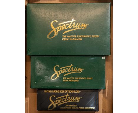 3x Bachmann Spectrum American outline railway items. A narrow gauge Midwest Quarry &amp; Mining 2 truck Climax locomotive, 5,