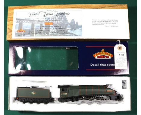 A Bachmann Branchline OO gauge limited edition BR Class A4 4-6-2 locomotive, Osprey 60009, in lined Brunswick Green livery (3