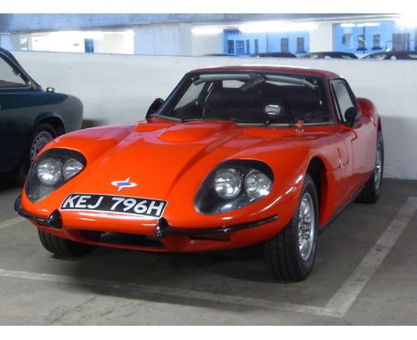 - Huge history file

- 3.0 Essex V6 engine and stainless steel exhaust

- Internal roll cage and 3 point harnesses

Unveiled 