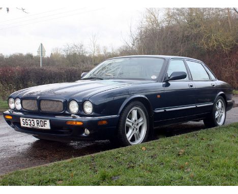 - Much recent expenditure to bodywork, suspension and braking system

- 161,000 miles with MOT to August 2016

- Finished in 