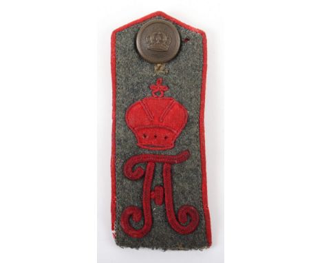 Imperial German M-15 Tunic Shoulder Board of Garde Grenadier Regiment Nr 2, fine field grey example with red piped border and