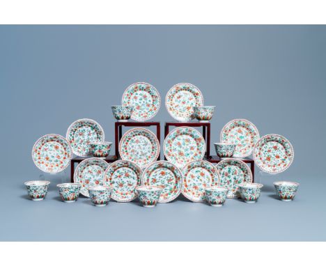 Eleven Chinese famille verte cups and thirteen saucers, KangxiDia.: 13 cm (the saucer) - Dia.: 8 cm - H.: 5,5 cm (the cup)