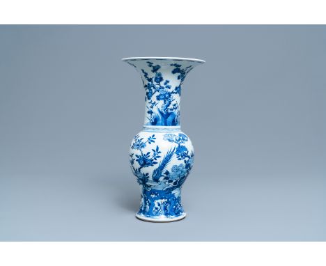 A Chinese blue and white yenyen vase with a bird among foliage, KangxiH.: 42,5 cm