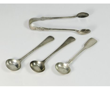 CONDIMENT SPOONS ETC. A pair of William IV salt spoons, length 10cm. Also, a Victorian fiddle pattern salt spoon & a pair of 