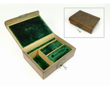 JEWELLERY BOX. A small leather jewellery box with compartments for stick pins, cuff links etc. With key. 11.5 x 16 x 4.5cm.  