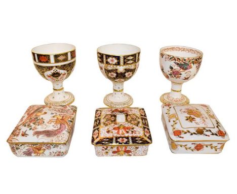 Royal Crown Derby Imari: Two goblets pattern numbers 1128 and 2451, an Olde Avesbury goblet, a pair of Olde Avesbury trinket 