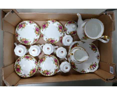 Royal Albert Old Country Rose Pattern 22 piece tea set including teapot, 1st quality 