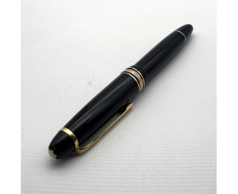 Kolbenfüller Meisterstück, Montblanc. Nr. 146, 585/000 Goldfeder 4810, 1x Zierring lose. 