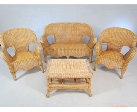 Wicker conservatory suite comprising table, sofa and two chairs