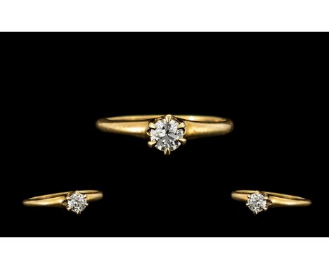 14ct Gold - Single Stone Diamond Ring, The Round Brilliant Cut Diamond of Excellent Colour / Clarity. Good Sparkle, Pleasing 