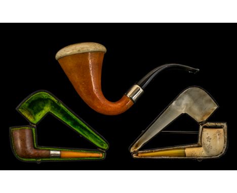 Meerschaum Real Block Pipe with gold band and amber stem, made in Austria, complete with leather fitted pipe case - early 20t