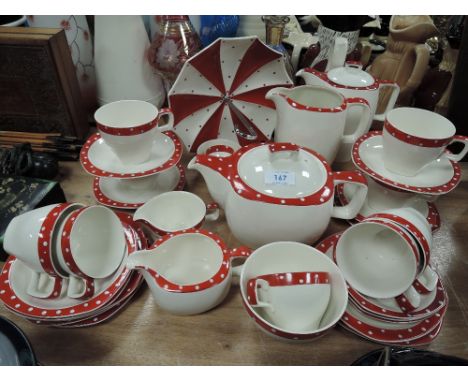 A selection of Midwinter 'domino' designed by Jessie Tait including tea pot, umbrella bon bon dish, coffee pot and more.
Surf